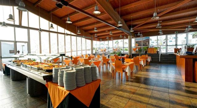 hotellanzaplaya-9.jpg