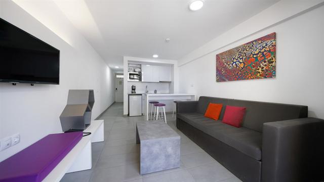 ura-hotels-jardin-del-atlantico-ale-rodriguez-posicionamiento-s