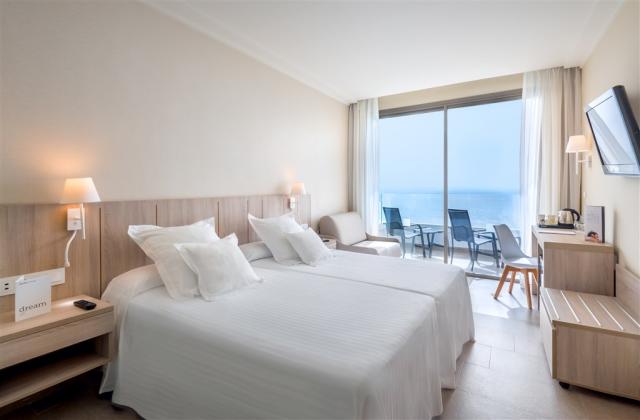 BSANTI_ROOM_87.jpg