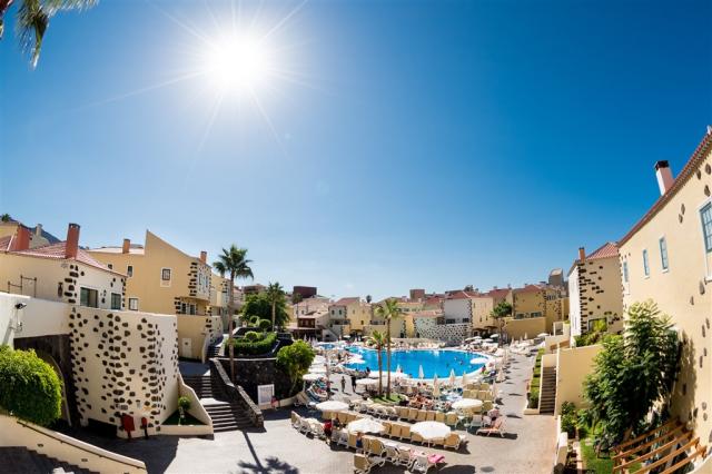Hotel-Isabel-1.jpg
