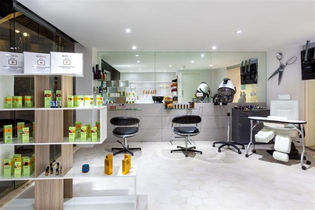 TFS - TIGOTAN LOVERS & FRIENDS - hairdresser (1).jpg