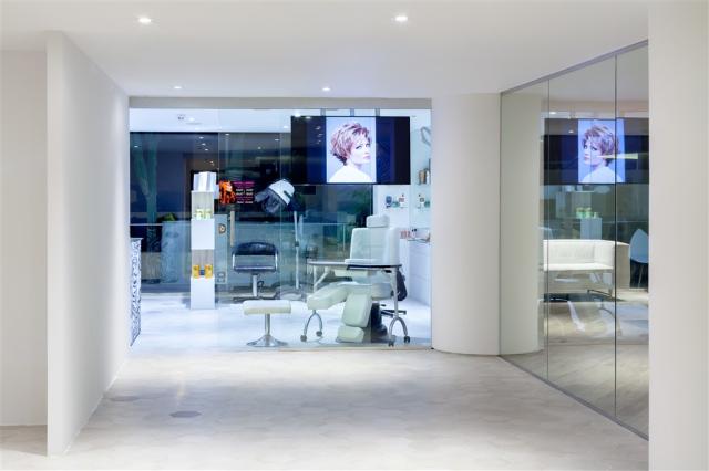 TFS - TIGOTAN LOVERS & FRIENDS - hairdresser (2).jpg