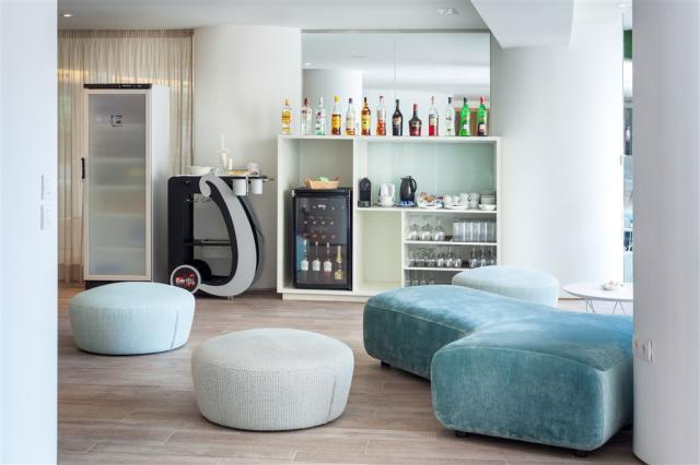 TFS - TIGOTAN LOVERS & FRIENDS - Sala Vip  (2).jpg