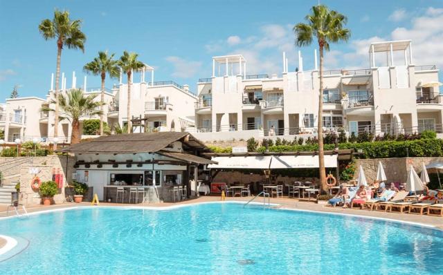 1360224742olivospiscinapalapahotel.jpg