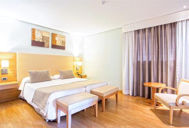 bla-tenerife_-habitacion1_3.jpg