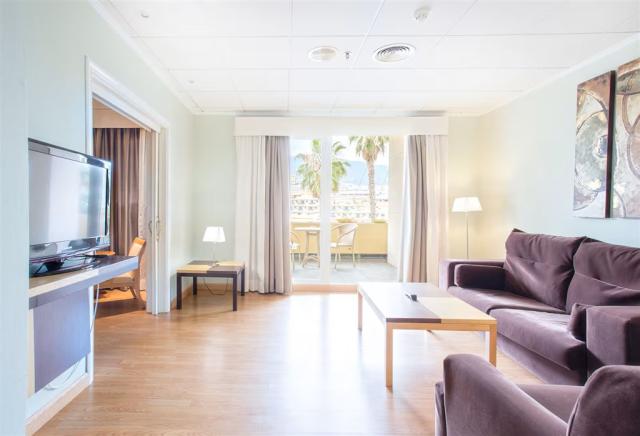bla-tenerife_-habitacion1_4.jpg