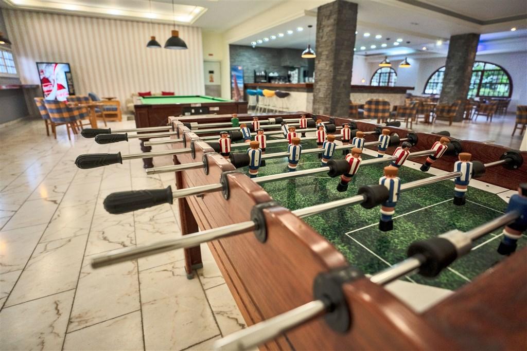 SALON 11.jpg
