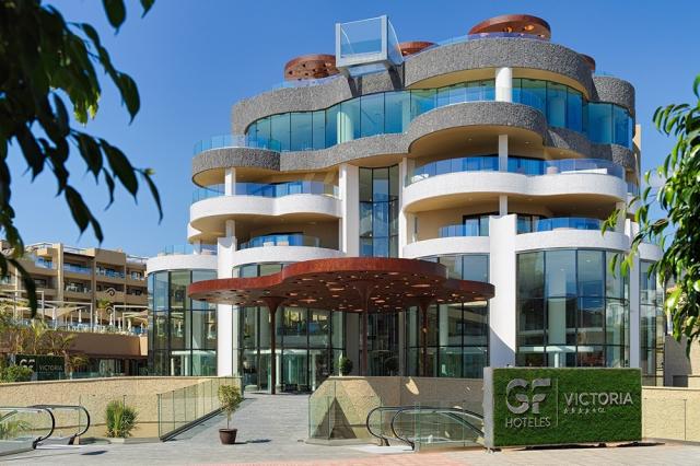 fachada-dia.jpg