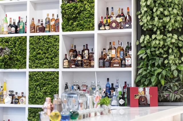 Lobby-Bar-Los-Naranjos-gfvictoria-3.jpg
