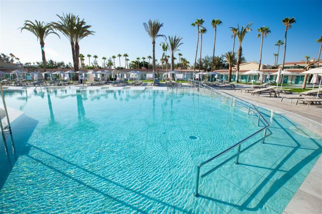 MAIN POOL (8)1.jpg