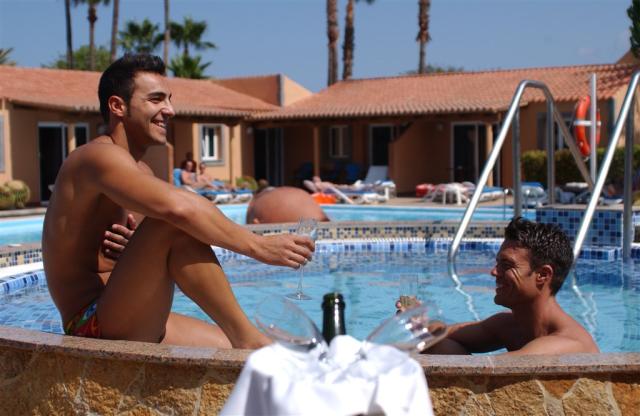 Los Almendros Exclusive Vacation Club