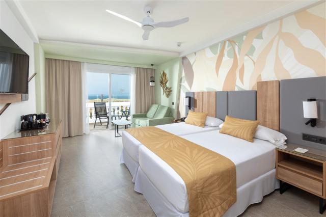 XMP_21_049 - Double room sea view.jpg
