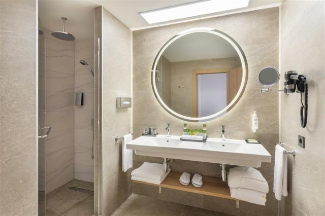 XMP_21_076 - Junior suite.jpg
