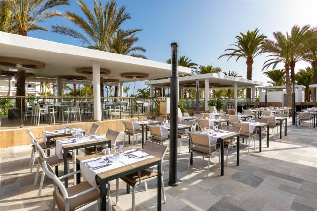 XMP_21_028 - Main restaurant terrace.jpg