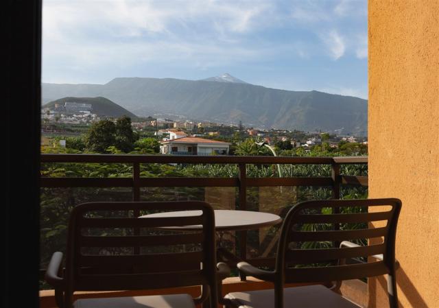 ASORA-SUITE-Teide-View-BAL-JR.jpeg