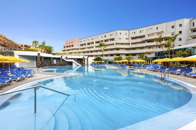 ALTEN-EXT-Pool2-JR.jpeg