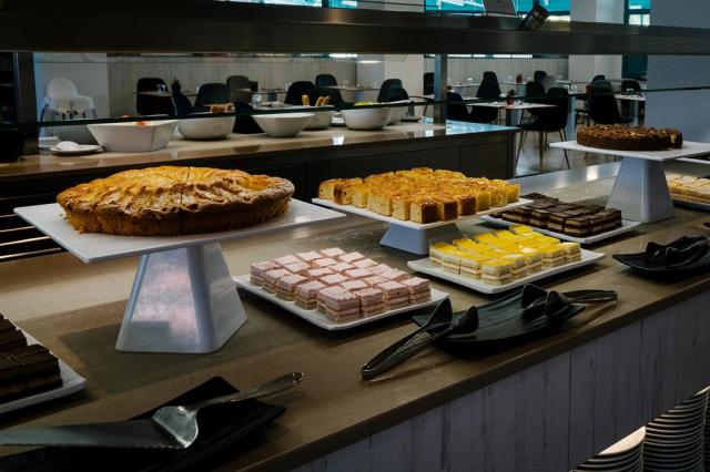 ALTEN-RES-TerraCafe-Food2-JR.jpeg