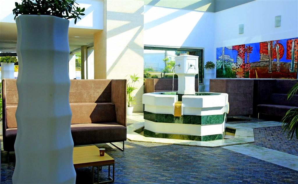 Lobby (3)6.JPG