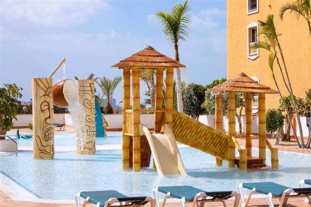 Chatur Playa Real Resort 2022_47 Splash Pool 1.jpg