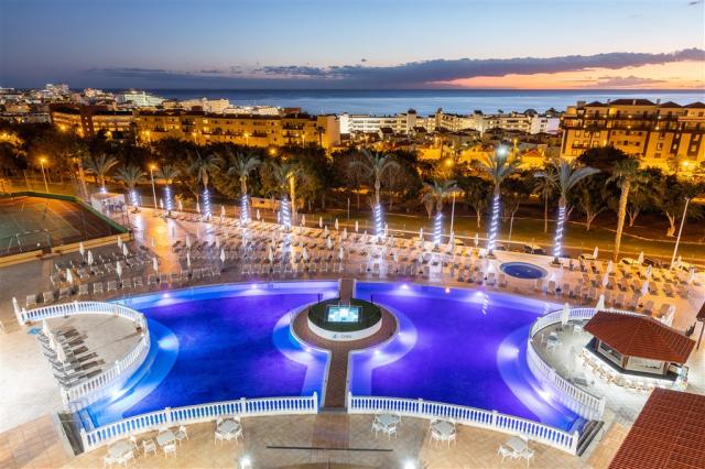 Chatur Playa Real Resort 2022_21 Pool by night 4.jpg
