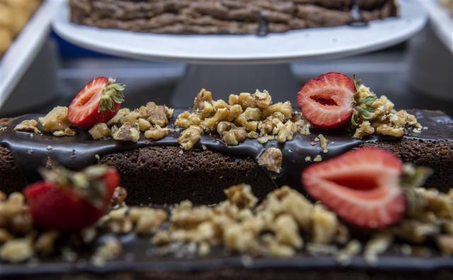 _TAL9393-Cake041.jpg