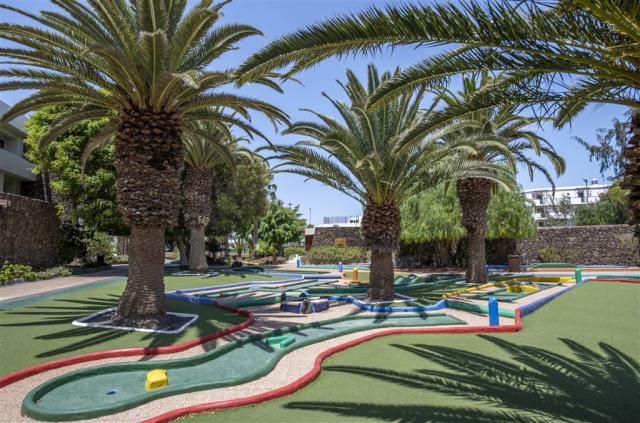 _TAL9004-MiniGolf011.jpg