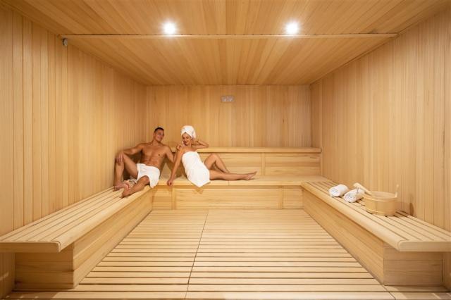 GAR_19_047 - Spa.jpg
