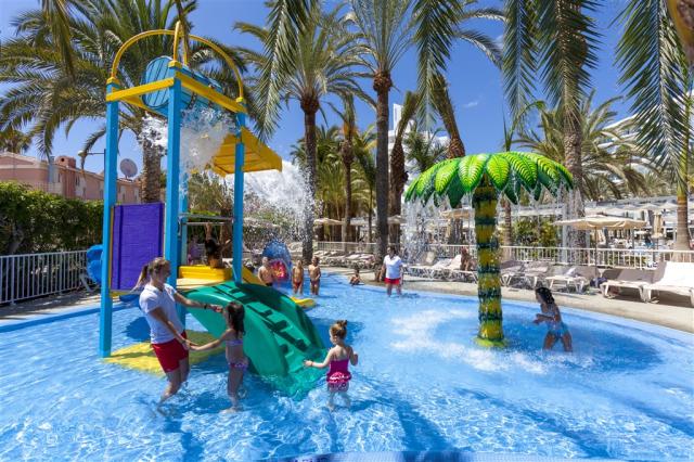 PPY_16_008 - Children's pool.jpg