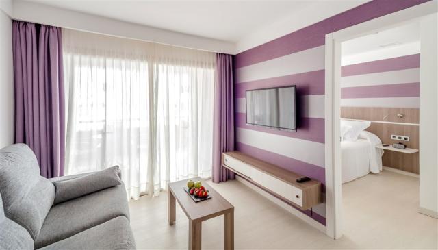 BFUE_ROOM_46.jpg