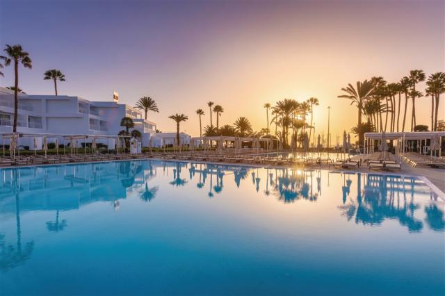 PAR_21_015 - Pools.jpg