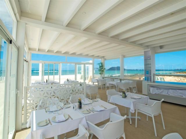 tao-caleta-mar-restaurante-1.jpg