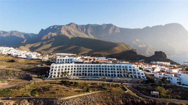 Roca Negra Exterior 02.jpg