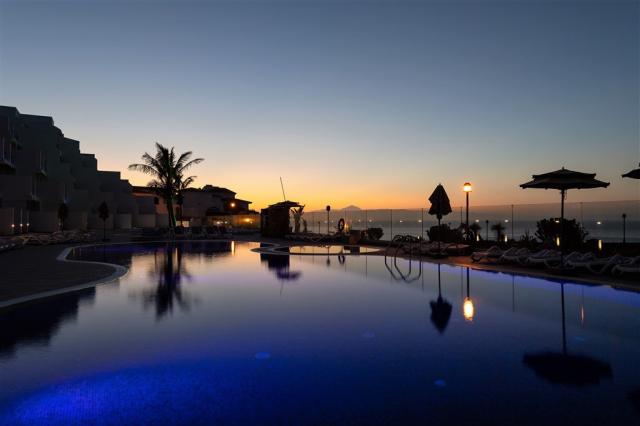Roca Negra Piscina 05.jpg