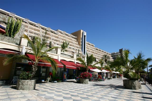 EXTERIOR52.jpg
