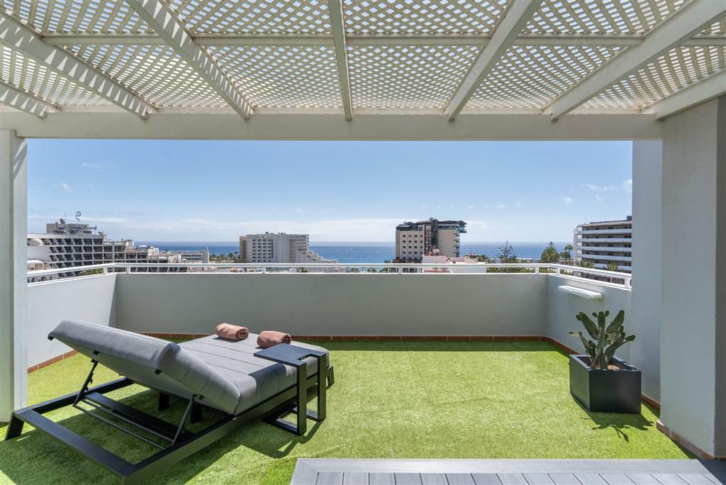 3. TERRAZA.jpg