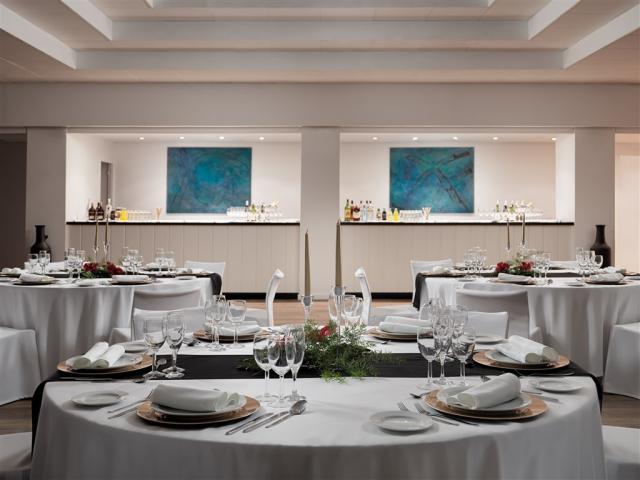 10-4-23_Sala Taoro montaje Banquete 2.jpg