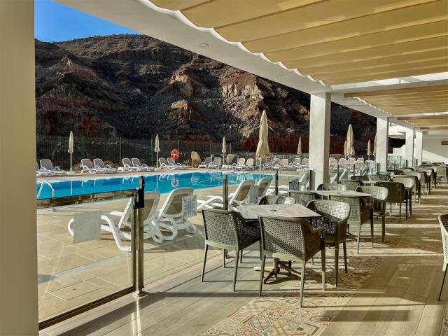 Restaurante & Pool Bar (3).jpg
