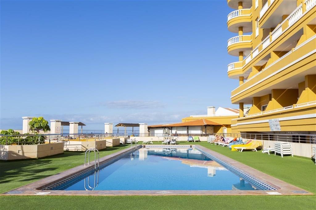 20181102_Villa_de_Adeje_Beach_004_piscina.jpg