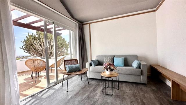 074-W-room-example-apartment-standard-sea-view-bungalow-1-bedro