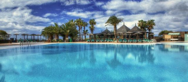 ACE - BEATRIZ COSTA & SPA - Pool Bar Restaurant Las Falapas (2)