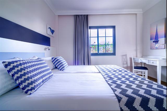 Apartment 1 Room (6).jpg