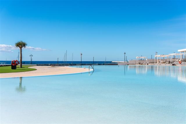 BPLAYAB_POOL_001.jpg