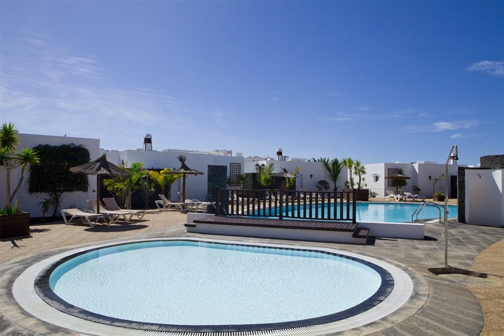 ACE - LIVVO COLORADAMAR - piscina (1).png