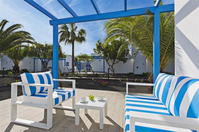 7.8 Room terrace.jpg