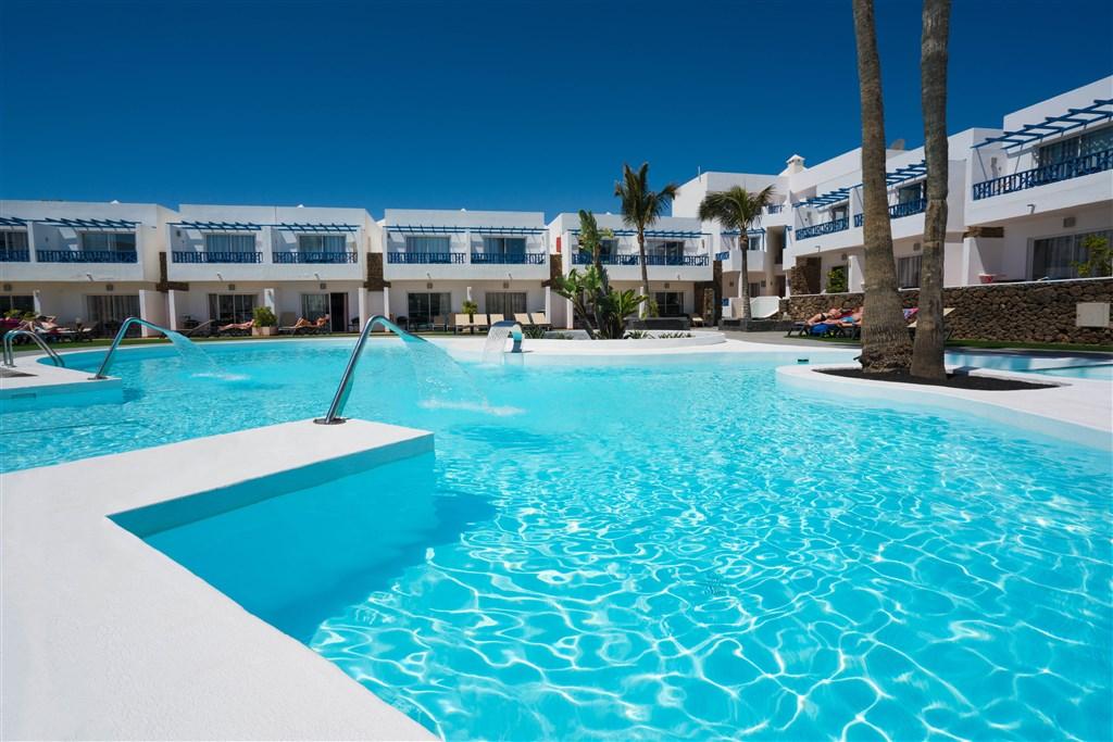 Exteriores-Zona-Serenity-Club-Siroco (6).jpg