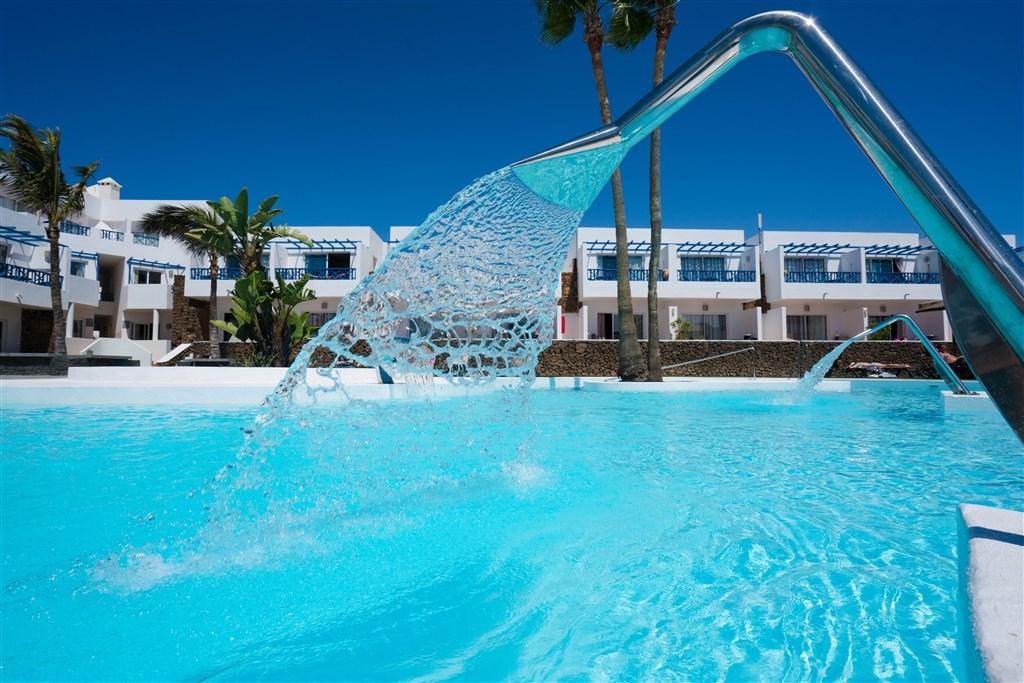Exteriores-Zona-Serenity-Club-Siroco (2).jpg