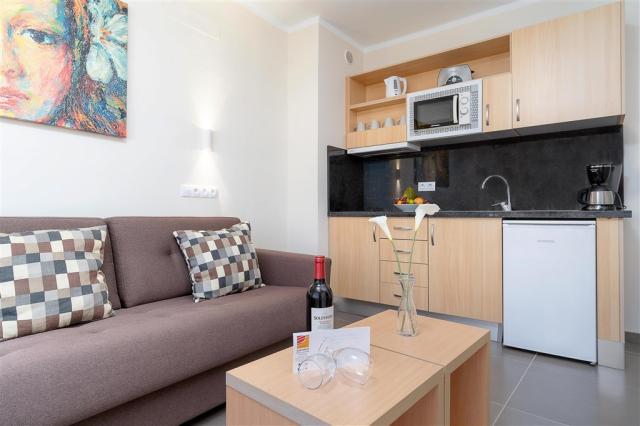 Apartamentos-premium-1-2-dormitorios-Club-Siroco (3)_1.jpg
