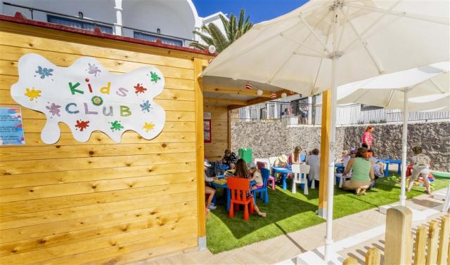 ACE- BAKOUR LANZAROTE SPLASH - KIDS CLUB (3).jpg