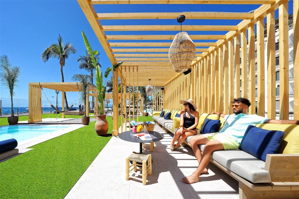 Pool Area-LCostaMogán 15.jpg