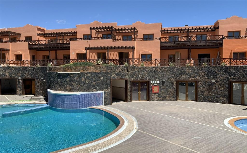 _Piscina - Hotel Arena Castillo- Fuerteventura - 2023 (4).png